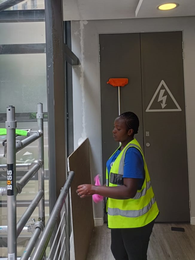 da1fdf7a-dc49-421f-aa4a-ff631f7d7336